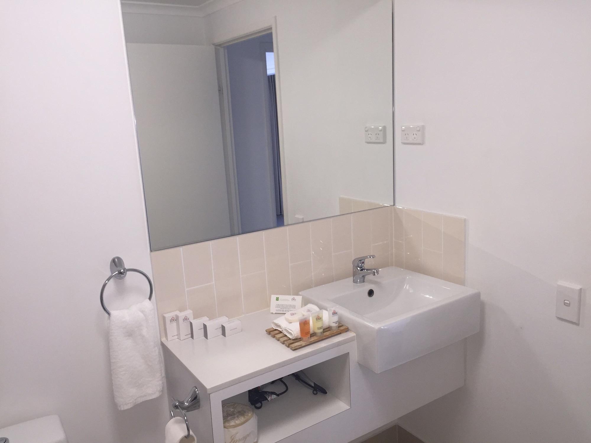 Edge Apartment Hotel Rockhampton Exterior photo